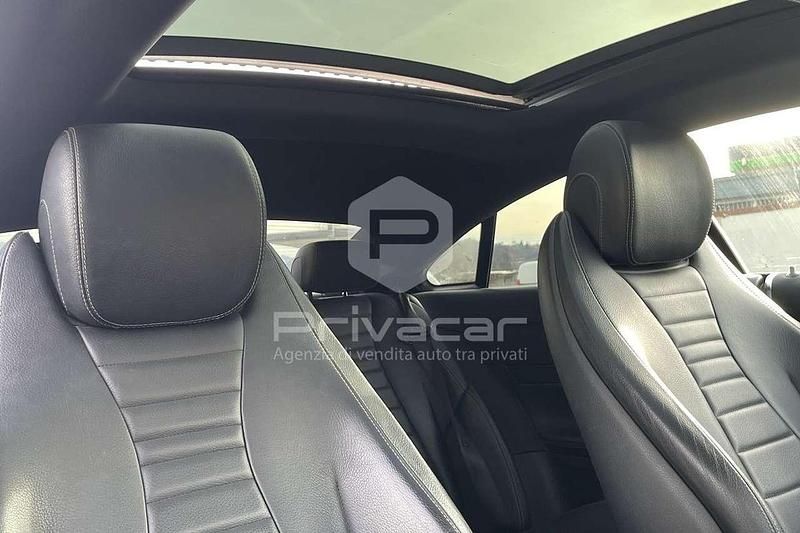Usata Mercedes E220 Premium Plus 194 CV (142 kW) 2018 Bianco Coupé