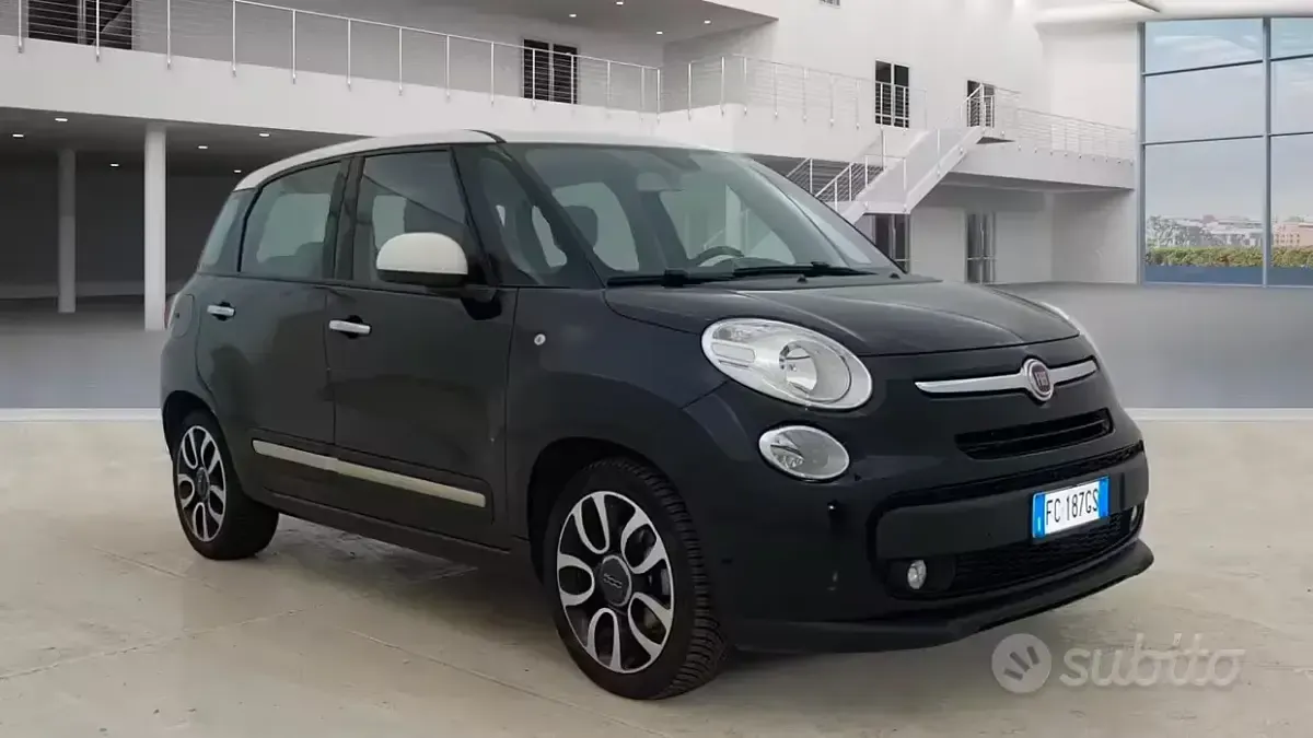 Usata Fiat 500L Lounge 95 CV (69 kW) 2016 Nero Monovolume