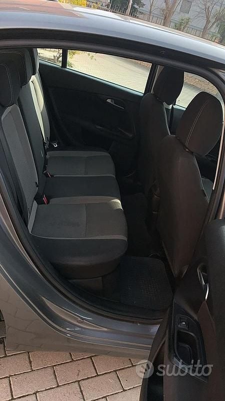 Usata Fiat Tipo 95 CV (69 kW) 2016 Grigio Berlina