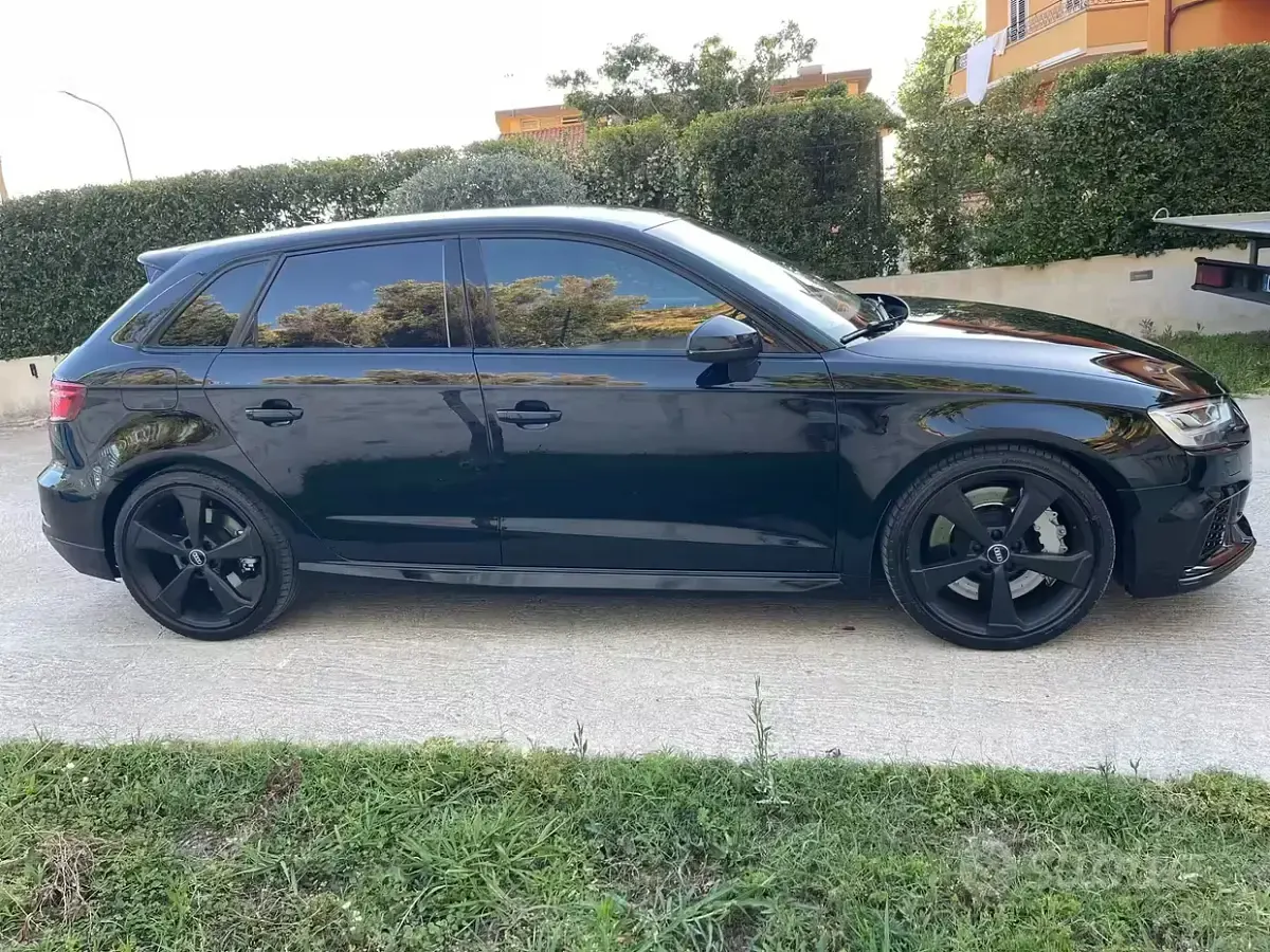 Usata Audi A3 400 CV (294 kW) 2019 Nero Berlina