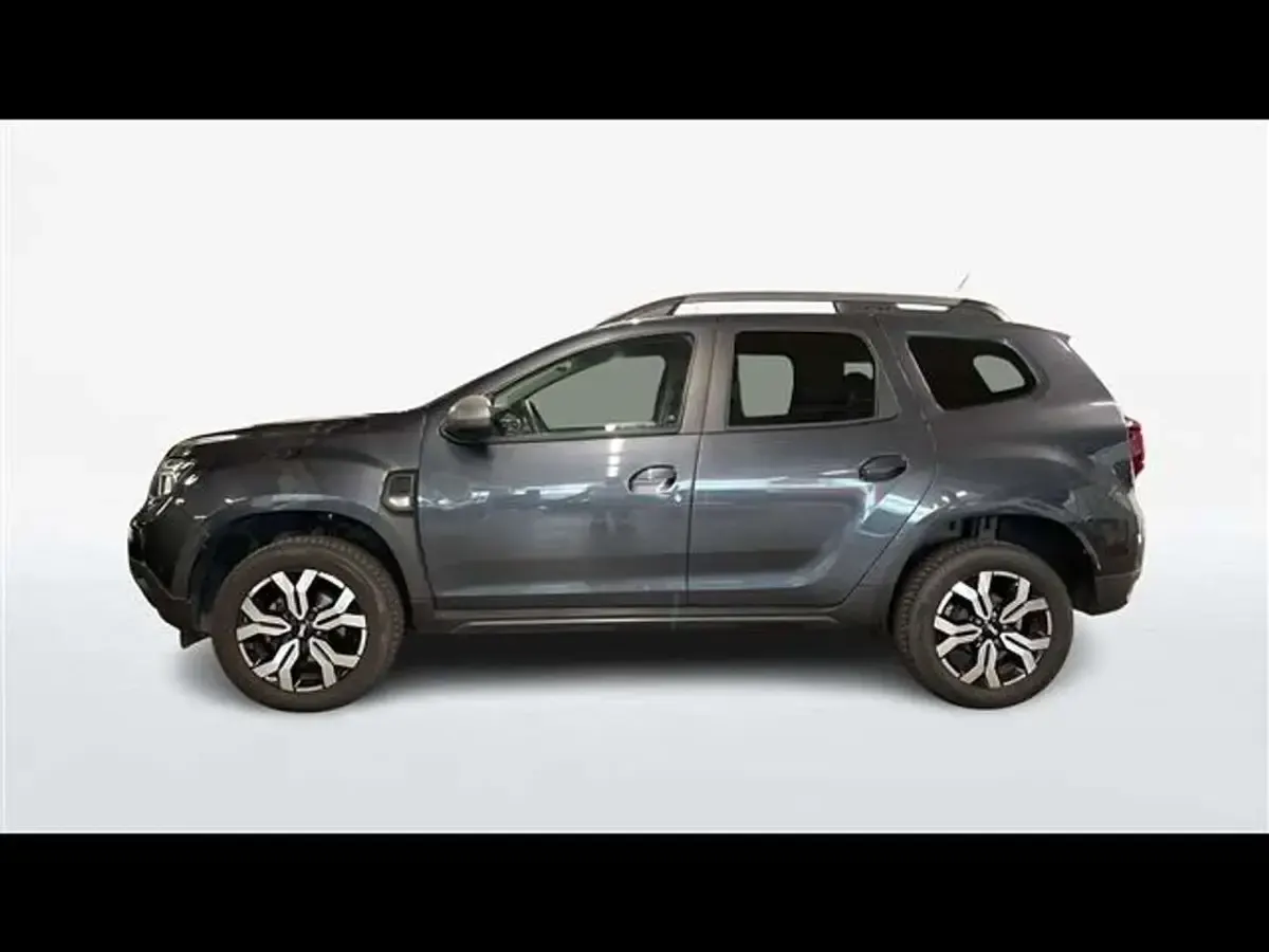 Usata Dacia Duster Journey 101 CV (74 kW) 2023 Grigio scuro SUV