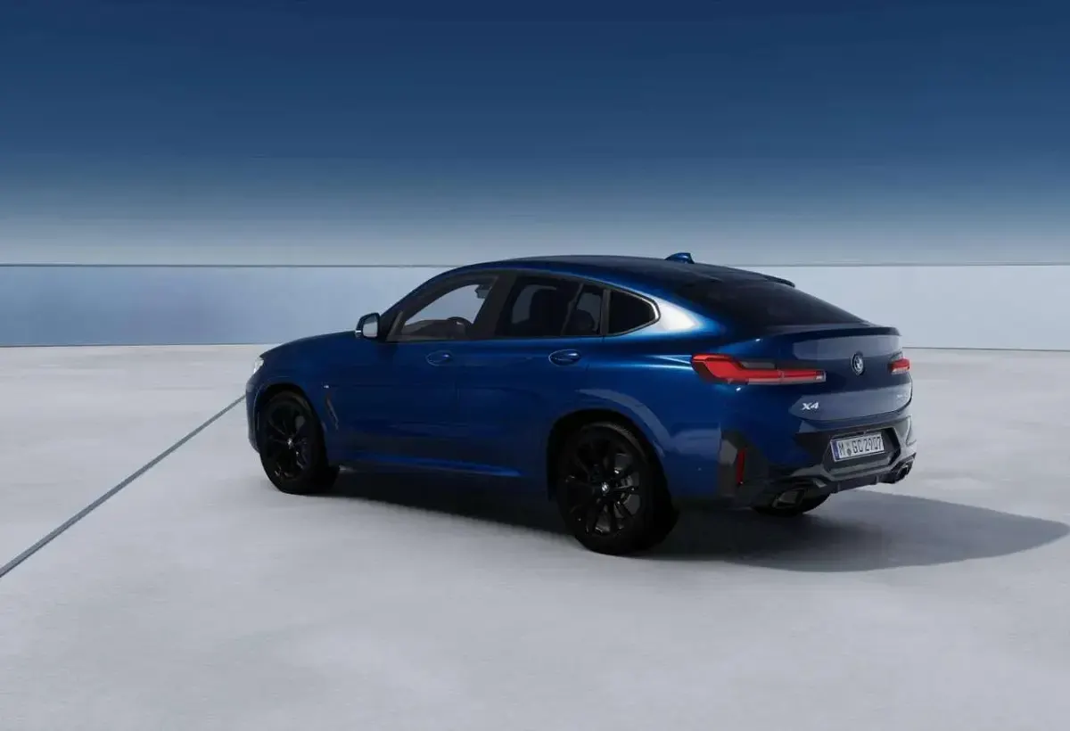 Usata BMW X4 M Sport 190 CV (139 kW) 2025 Tanzanite blue SUV