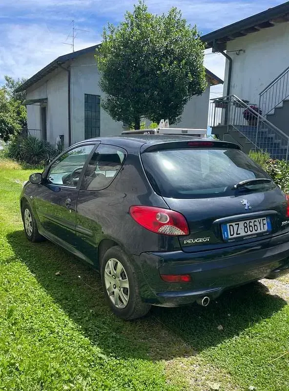 Usata Peugeot 206 60 CV (44 kW) 2009 Berlina
