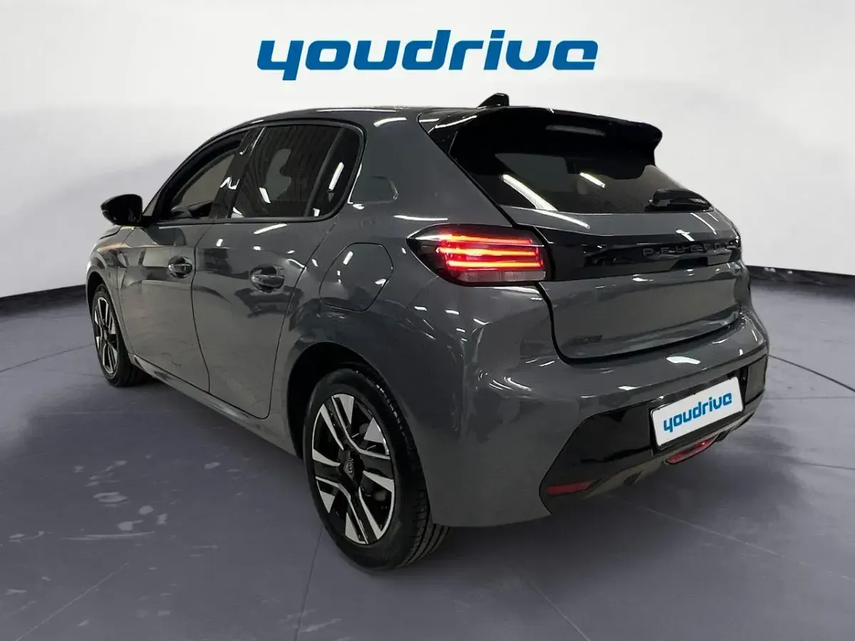 Usata Peugeot 208 Allure 100 CV (73 kW) 2025 Giallo Utilitaria