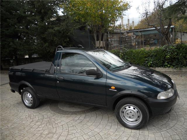 Venduto Fiat Strada PICK-UP CASSONATO. - auto usate in vendita