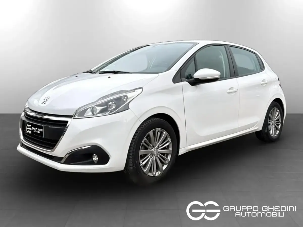 Usata Peugeot 208 Active 82 CV (60 kW) 2018 Utilitaria