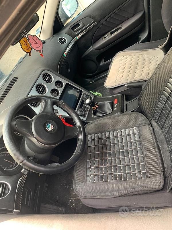 Käytetty Alfa Romeo 159 150 HP (110 kW) 2007 Sedan