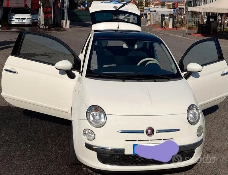 Usata Fiat 500 69 CV (50 kW) 2009 Bianco Utilitaria