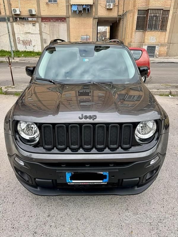 Usata Jeep Renegade Limited 120 CV (88 kW) 2017 Grigio SUV