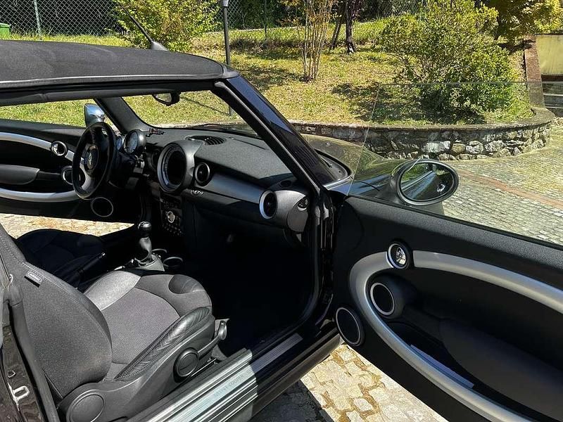 Usata Mini Cooper Cabriolet 122 CV (89 kW) 2012 Cabrio