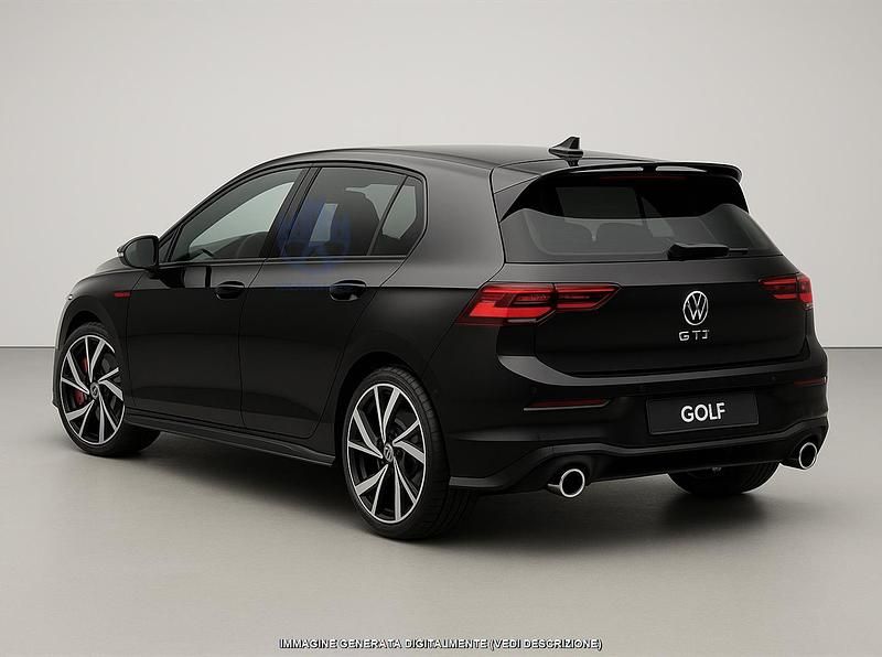 Usata VW Golf VIII GTI Clubsport 300 CV (220 kW) 2023 Nero Utilitaria