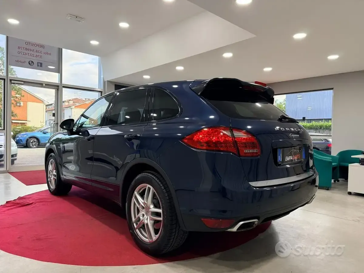 Usata Porsche Cayenne 245 CV (180 kW) 2011 Other SUV