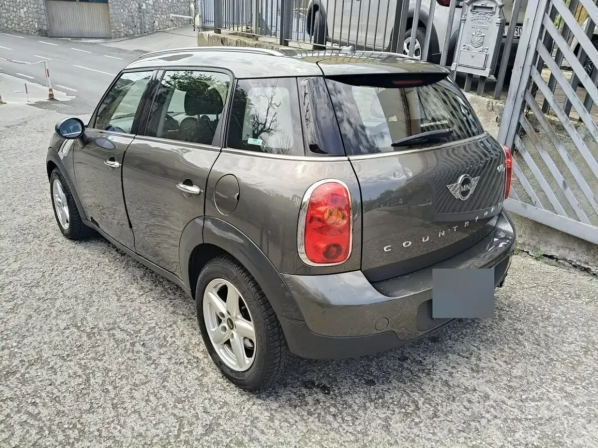 Usata Mini Countryman 90 CV (66 kW) 2014 Grigio SUV