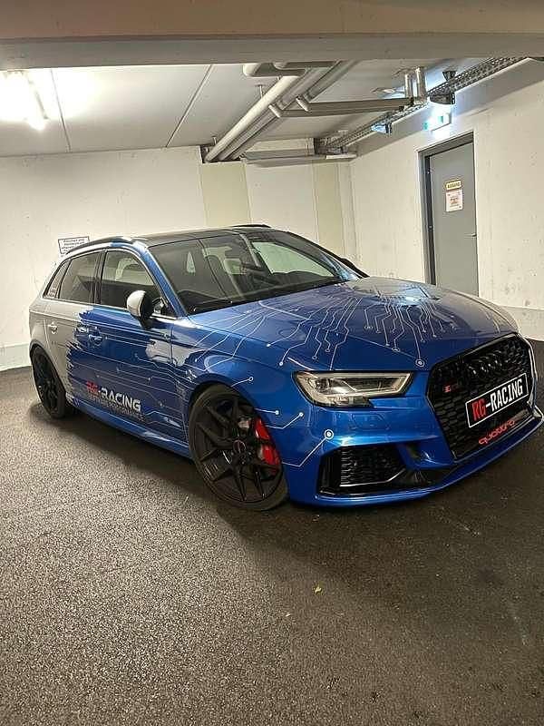 Usata Audi RS3 400 CV (294 kW) 2019 Blu/azzurro Berlina