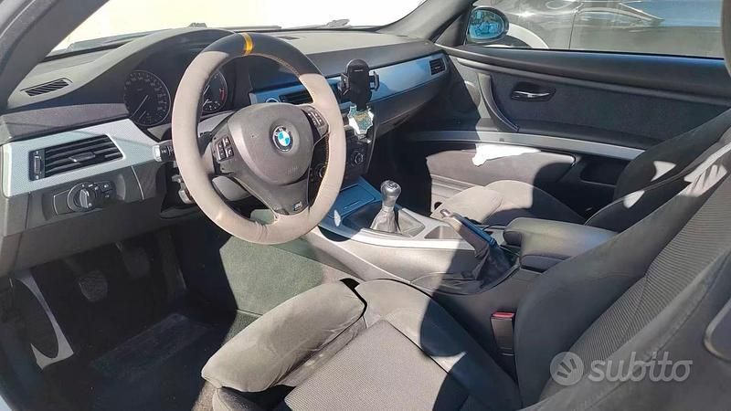 Usata BMW 320 200 CV (147 kW) 2008 Bianco Coupé