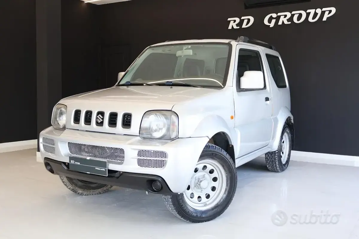 Usata Suzuki Jimny 86 CV (63 kW) 2006 SUV