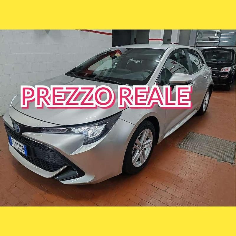 Usata Toyota Corolla Active 98 CV (72 kW) 2019 Beige Berlina