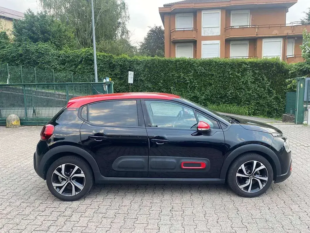 Usata Citroën C3 PureTech 110 CV (80 kW) 2022 Nero Utilitaria