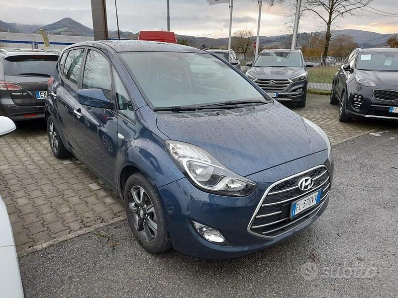 Usata Hyundai ix20 90 CV (66 kW) 2017 Blu Utilitaria