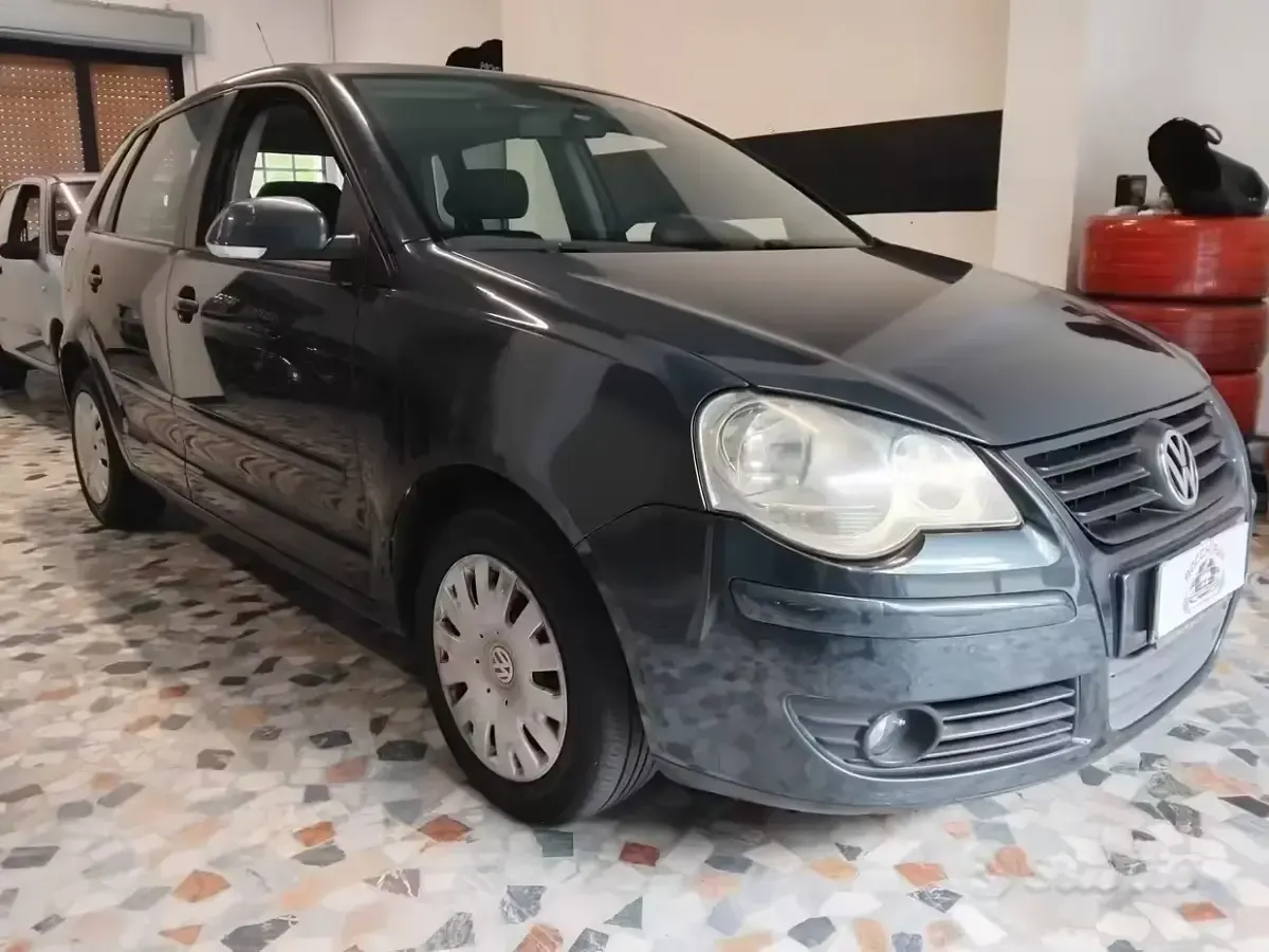 Brugt VW Polo Sportline 69 HK (50 kW) 2007 Sort Hatchback