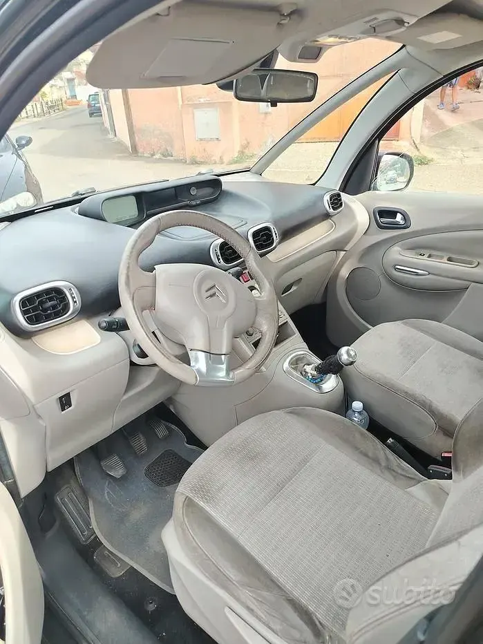Usata Citroën C3 Picasso 109 CV (80 kW) 2009 Nero Monovolume