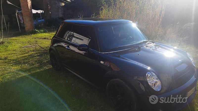 Usata Mini Cooper S 170 CV (125 kW) 2004 Nero Utilitaria