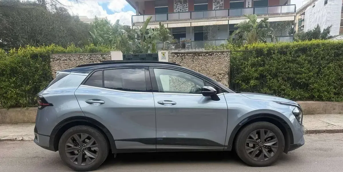 Usata Kia Sportage GT-Line 179 CV (131 kW) 2023 Blu/azzurro SUV