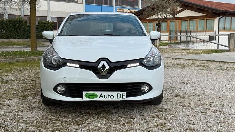 Usata Renault Clio IV 75 CV (55 kW) 2015 Bianco Berlina