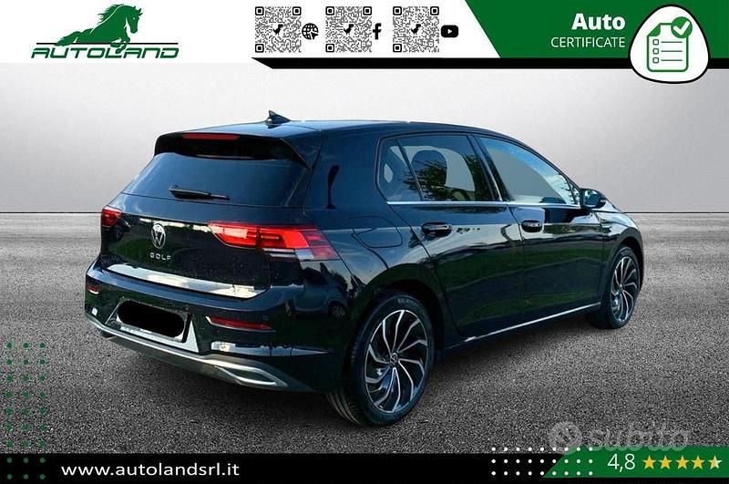 Usata VW Golf VIII Life 200 CV (147 kW) 2022 Nero metallizzato Berlina
