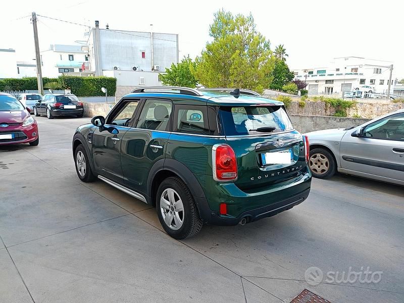 Second-hand Mini Cooper D Countryman 116 CP (85 kW) 2019 Verde SUV