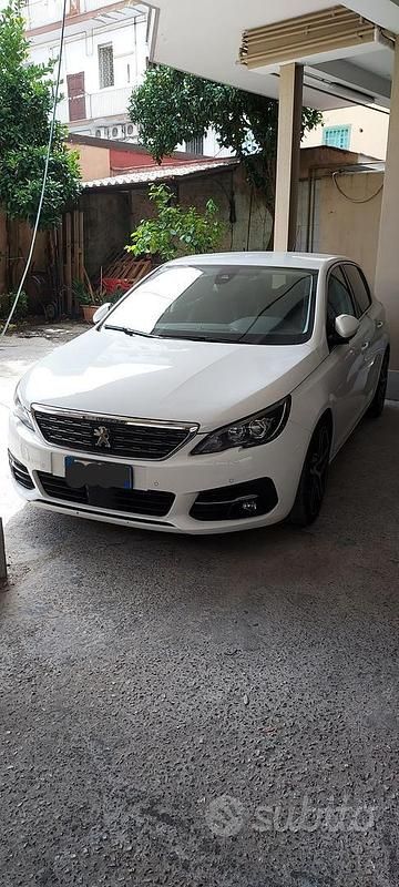 Usata Peugeot 308 Allure 116 CV (85 kW) 2018 Bianco Berlina