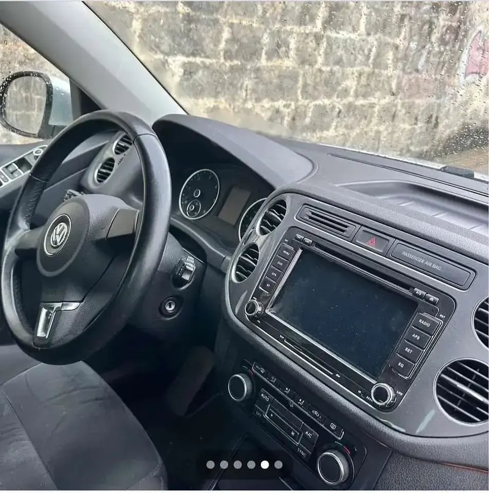 Usata VW Tiguan Sport 140 CV (102 kW) 2013 Argento SUV