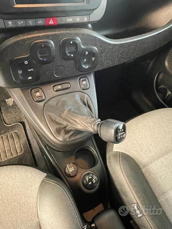 Usata Fiat Panda Cross Cross 84 CV (61 kW) 2021 Nero Utilitaria