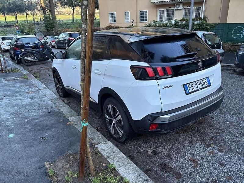 Usata Peugeot 3008 Allure 131 CV (96 kW) 2018 SUV