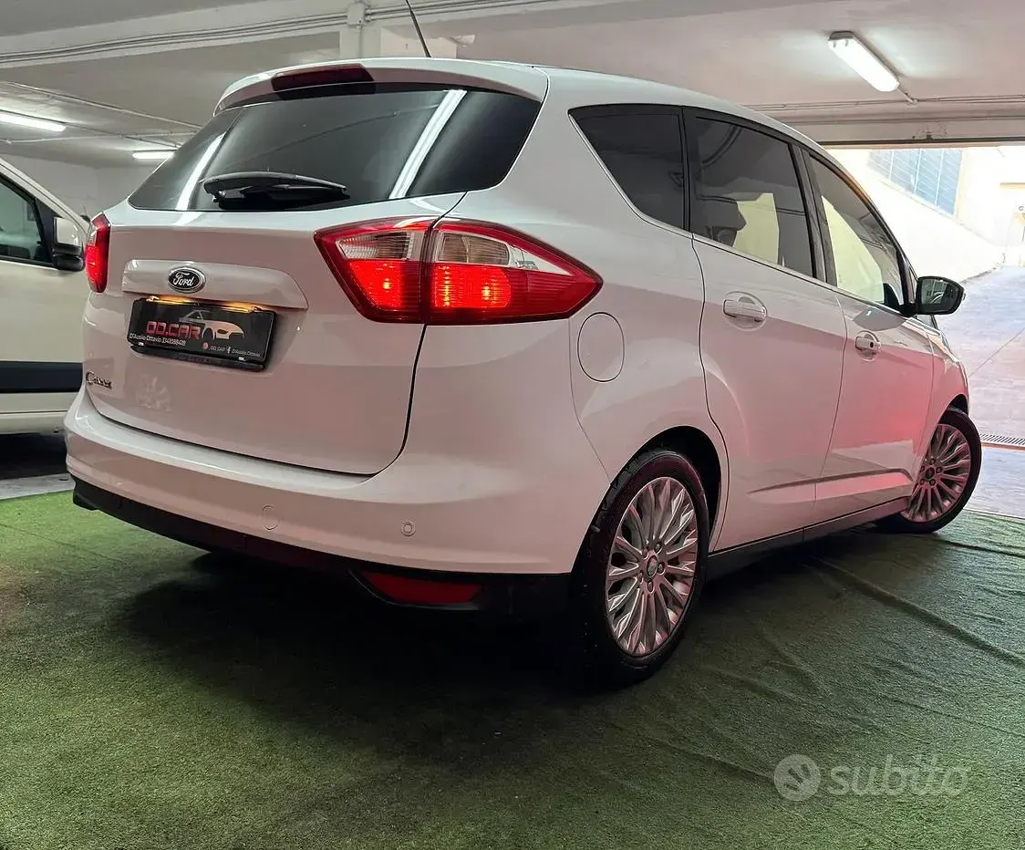 Usata Ford C-MAX Titanium 115 CV (84 kW) 2011 Bianco Monovolume