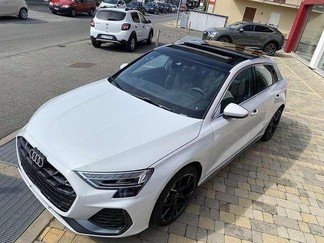 Nuova Audi A3 Sportback S-Line 150 CV (110 kW) 2025 Bianco Utilitaria