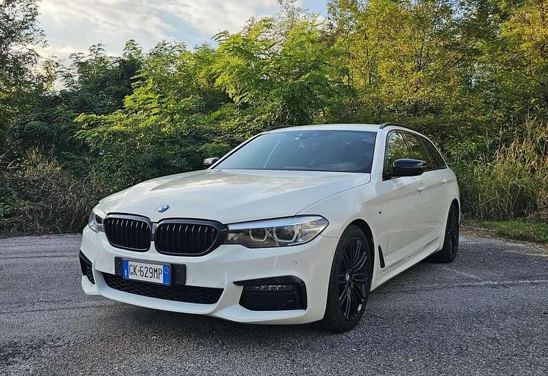 Bianco Usata 2019 BMW 520 M Sport Station wagon | 22.100 € (Buon prezzo) - Immagine 1/4