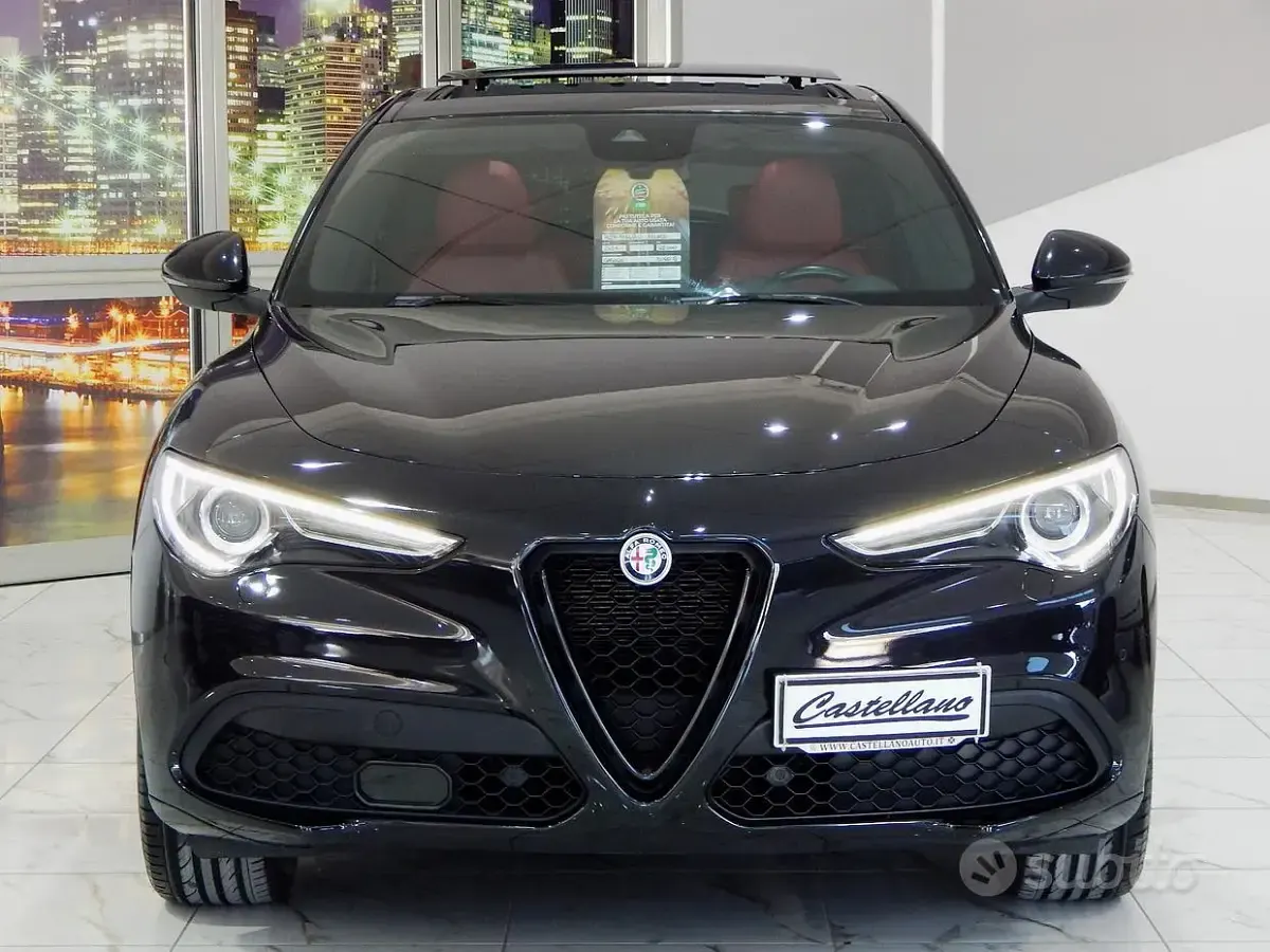 Usata Alfa Romeo Stelvio Veloce 210 CV (154 kW) 2021 Nero SUV