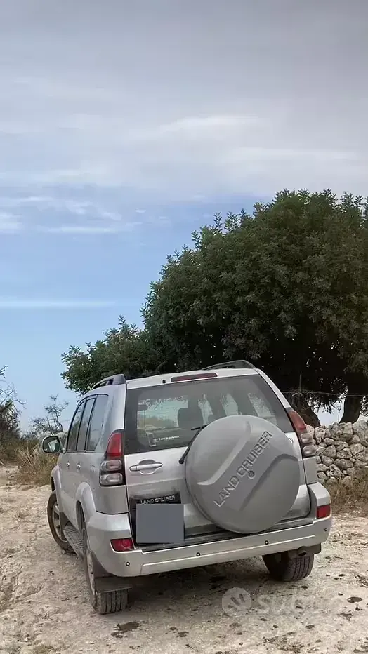 Usata Toyota Land Cruiser 163 CV (119 kW) 2006 Grigio SUV