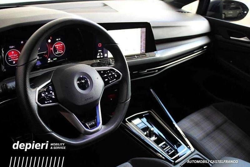 Usata VW Golf VIII GTE 245 CV (180 kW) 2023 Blu/azzurro Berlina