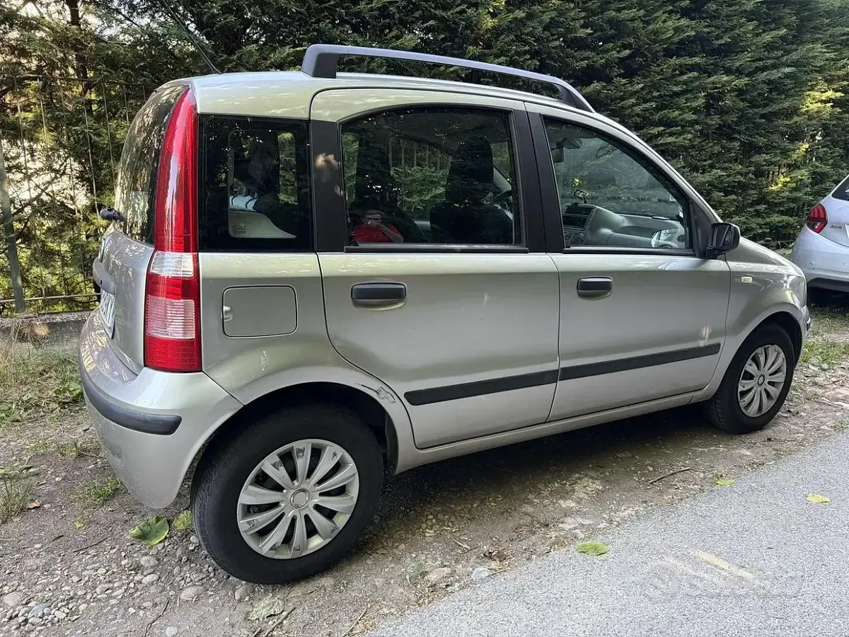 Usata Fiat Panda 60 CV (44 kW) 2004 Grigio Utilitaria