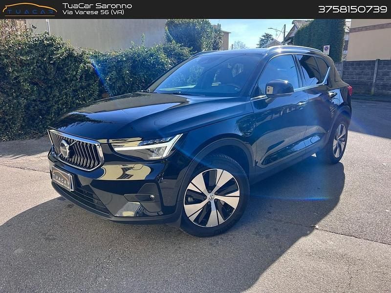 Usata Volvo XC40 Core 211 CV (155 kW) 2023 Nero SUV