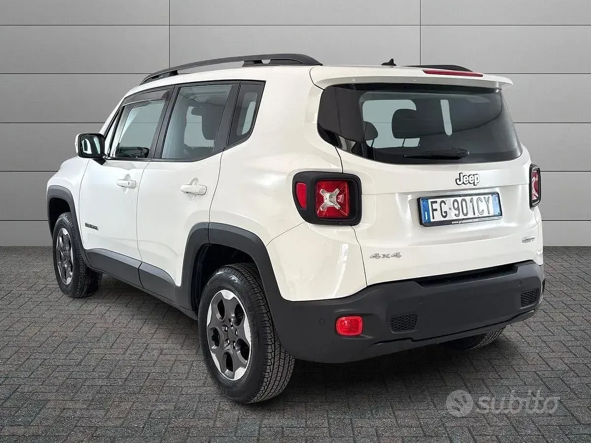 Usata Jeep Renegade Longitude 140 CV (102 kW) 2017 Bianco SUV