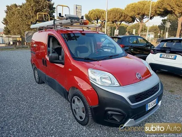 Usata Fiat Fiorino 80 CV (58 kW) 2017 Rosso Monovolume