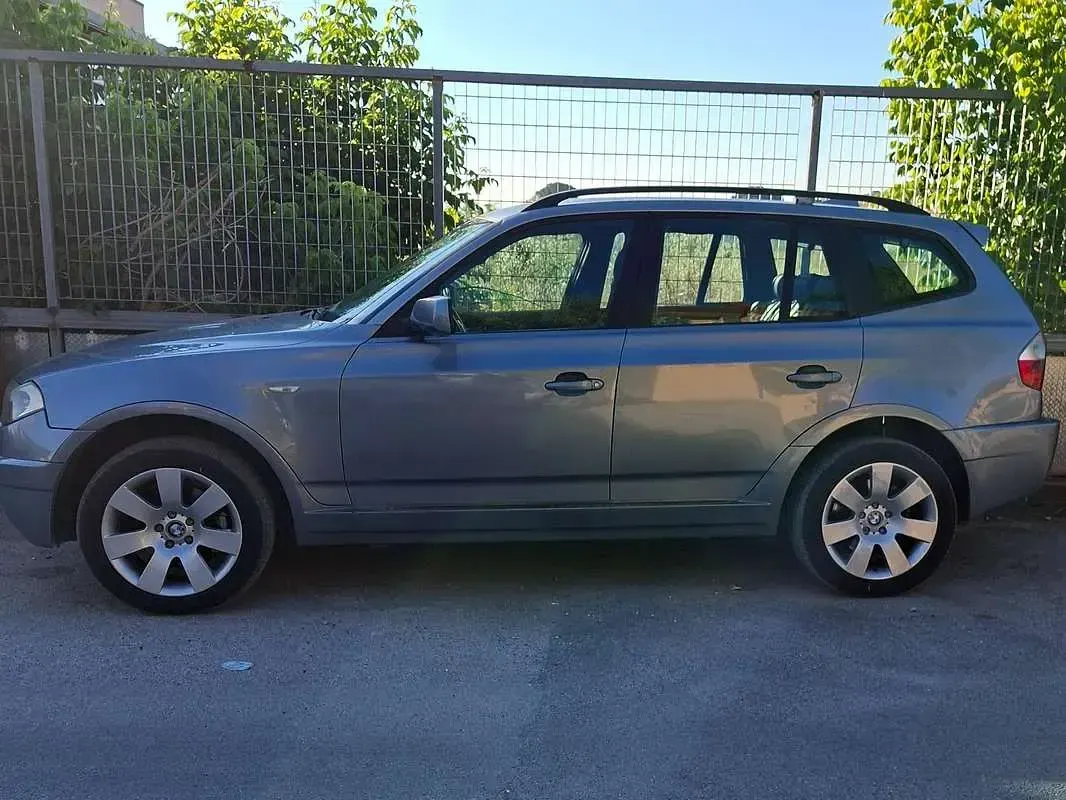Usata BMW X3 150 CV (110 kW) 2008 Grigio SUV