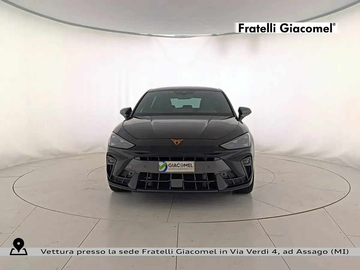 Usata Cupra Leon 150 CV (110 kW) 2025 Nero midnight Berlina
