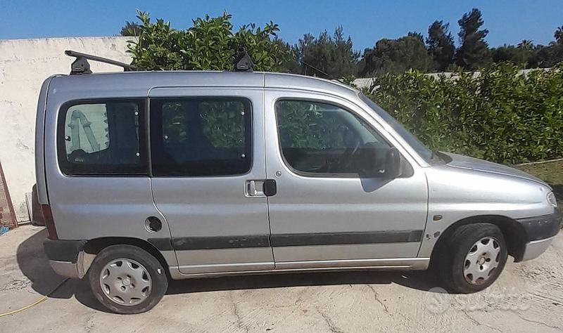 Usata Peugeot Partner 70 CV (51 kW) 2001 Monovolume