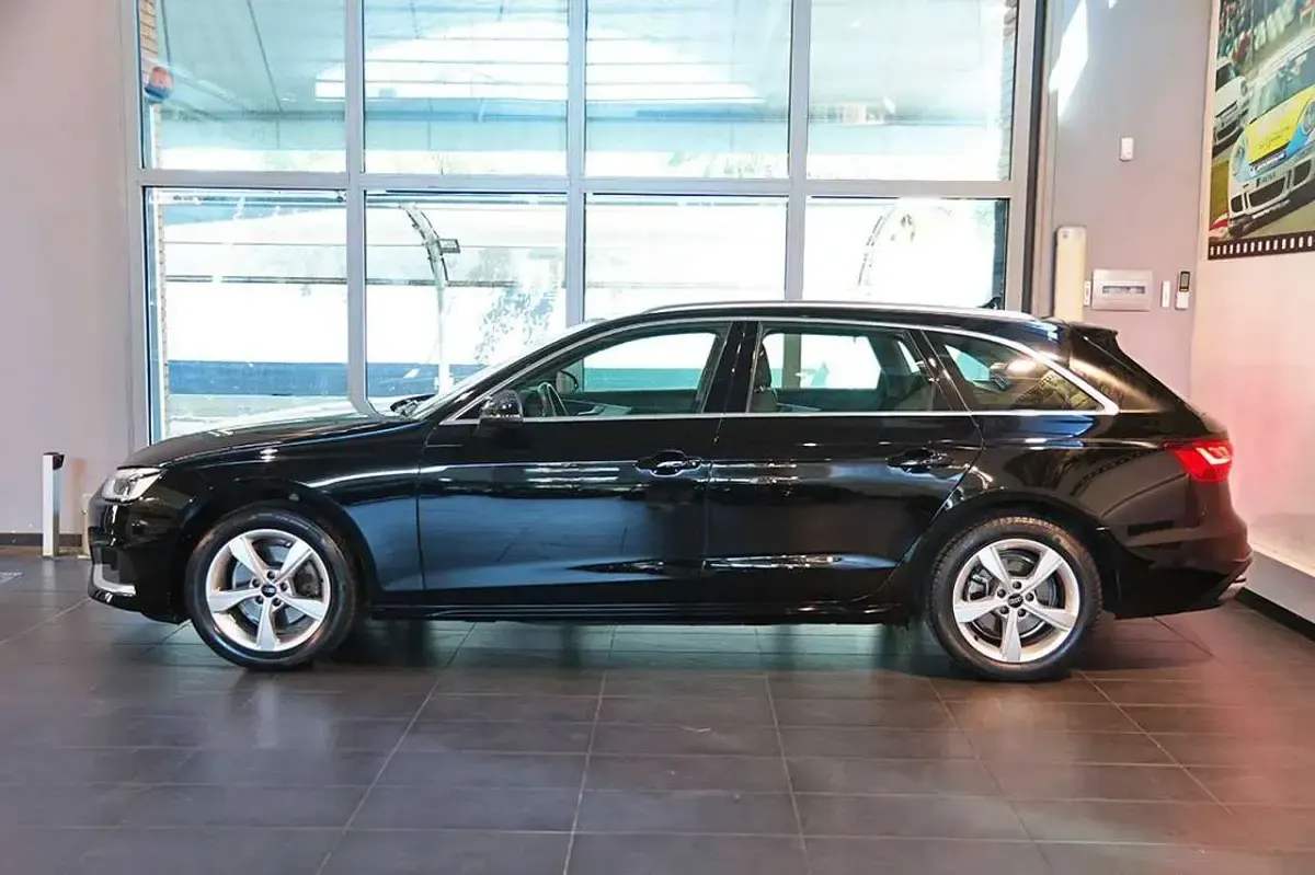 Usata Audi A4 Advanced Plus 136 CV (100 kW) 2024 Nero Station wagon