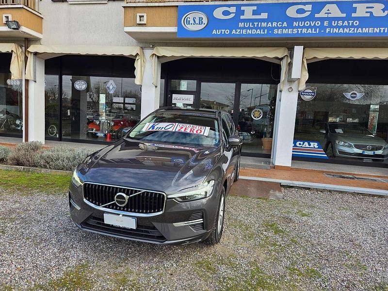 Grigio Usata 2024 Volvo XC60 SUV | 44.990 € (Ottimo prezzo) - Immagine 1/4