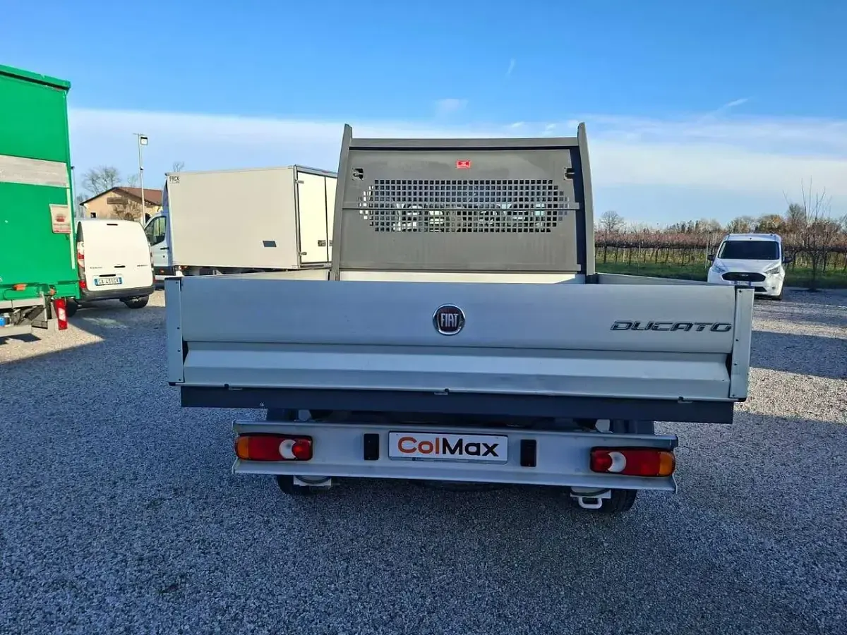 Usata Fiat Ducato 116 CV (85 kW) 2018 Bianco Furgone